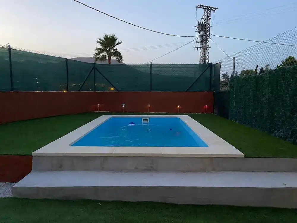 Piscina de Piso en venta en Fortuna