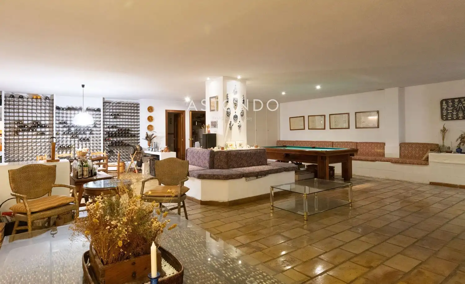 Living room of Houses for sale in Madrid  with Air Conditioner, Heating and Terrace