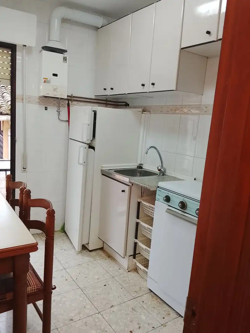 Kitchen of Houses for sale in Madrigal de la Vera  with Heating