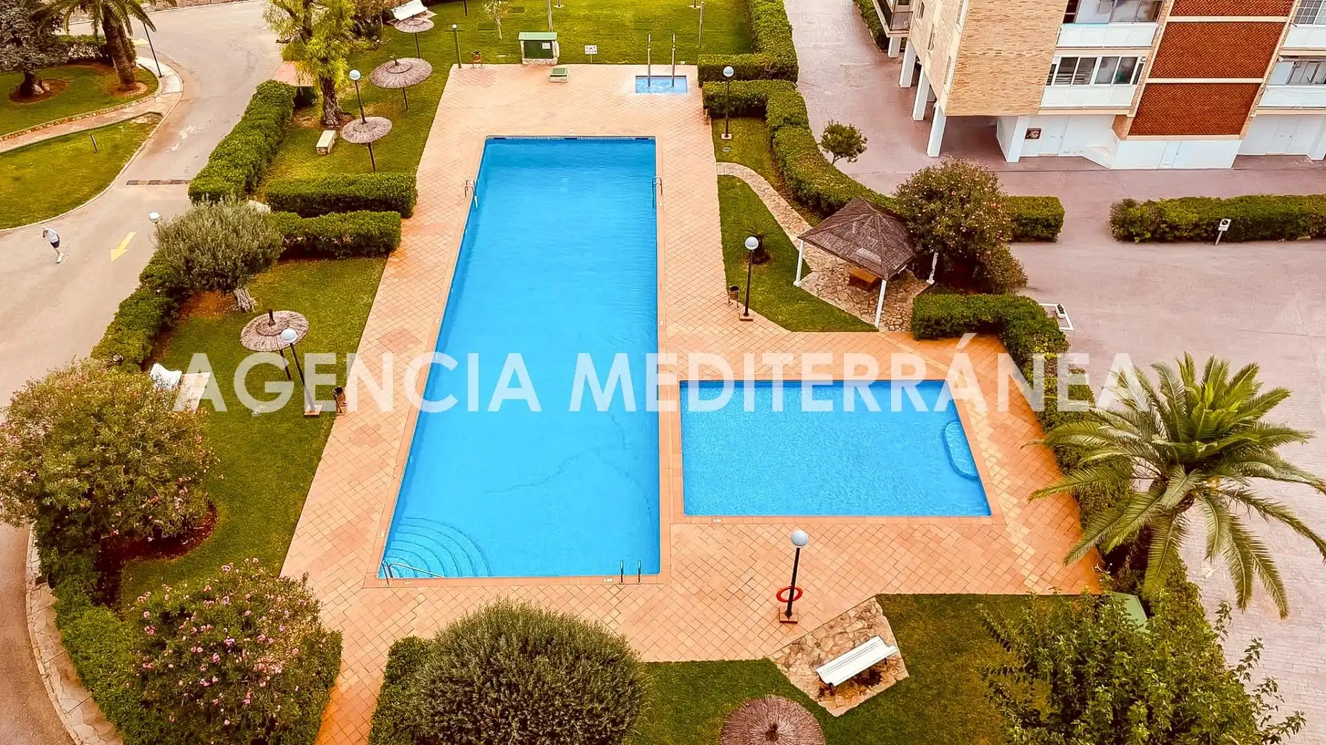 Apartamento con terraza en venta en Las Rotas / Les Rotes, imagen 27