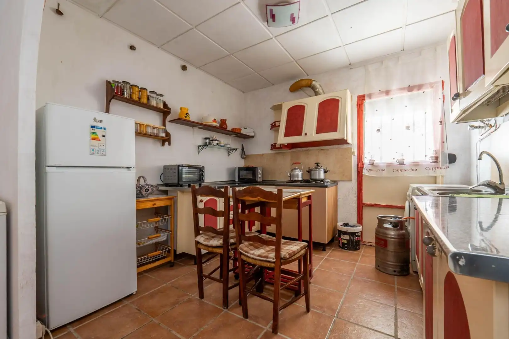 Cuina de Finca rústica en venda en Caniles