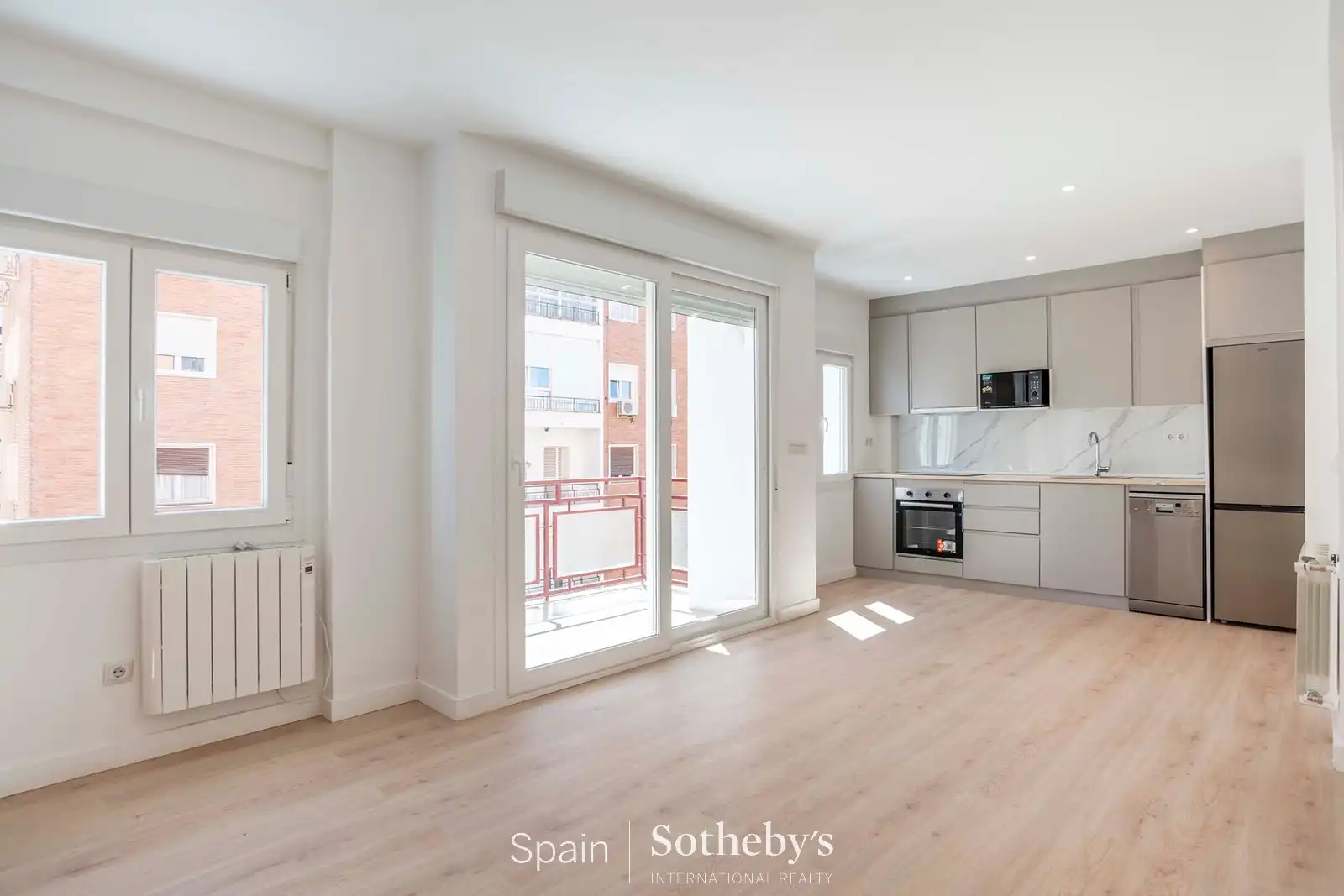 Apartament amb ascensor en venda a Paseo de la Castellana