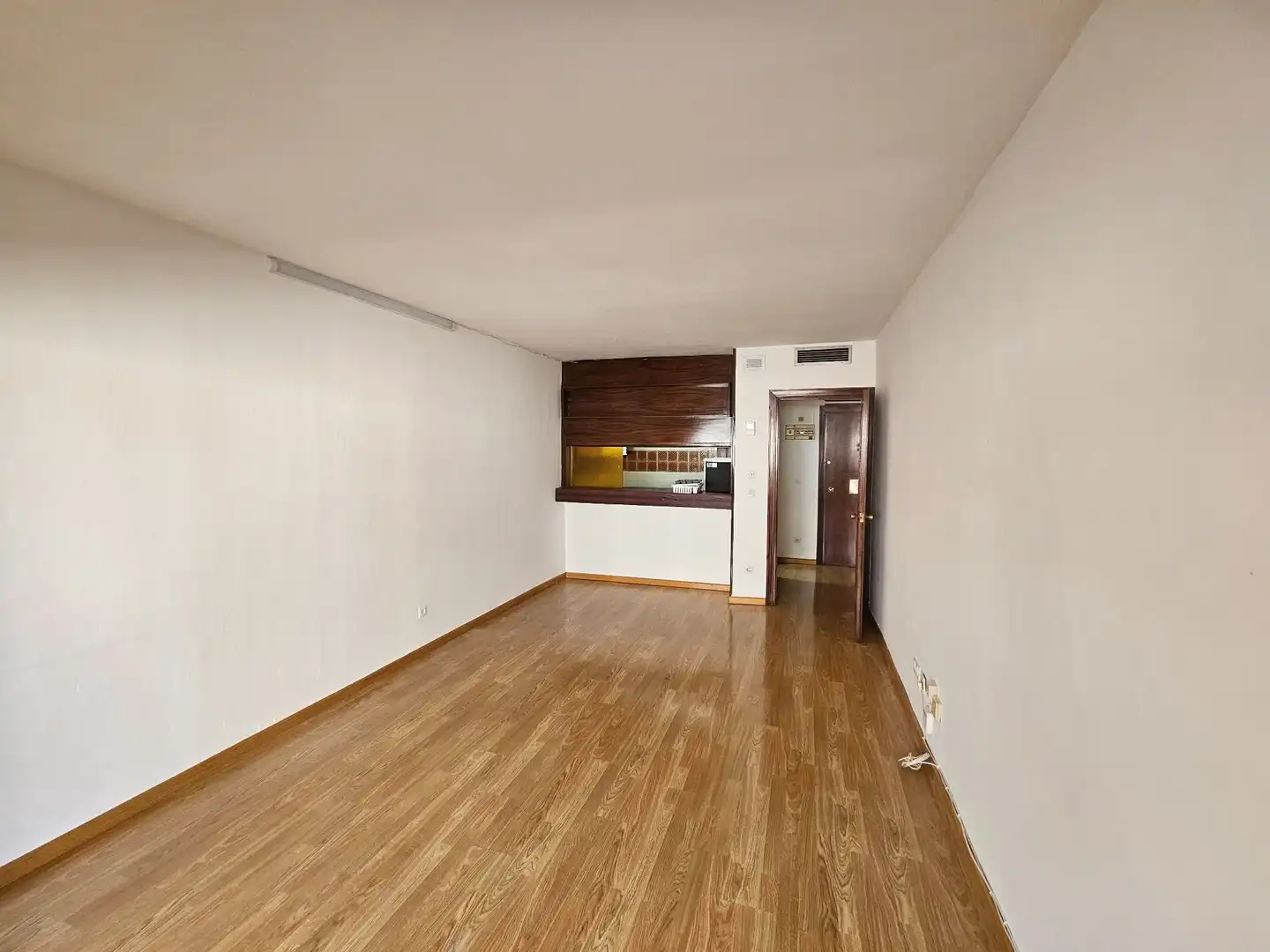 Sala d'estar de Apartament de lloguer en Madrid amb Aire condicionat, Calefacció i Terrassa