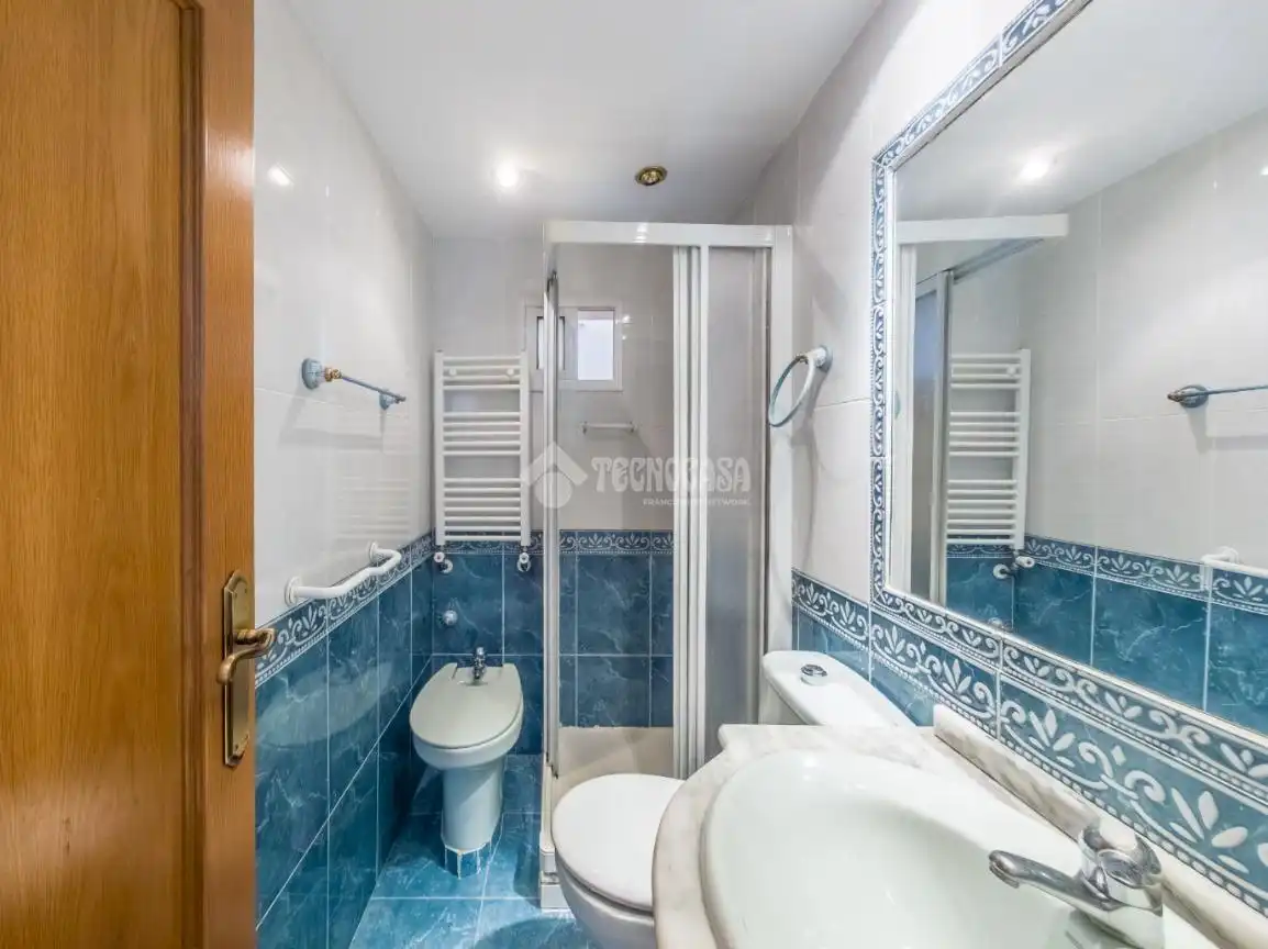 Baño de Piso en venta en Madrid con Calefacción