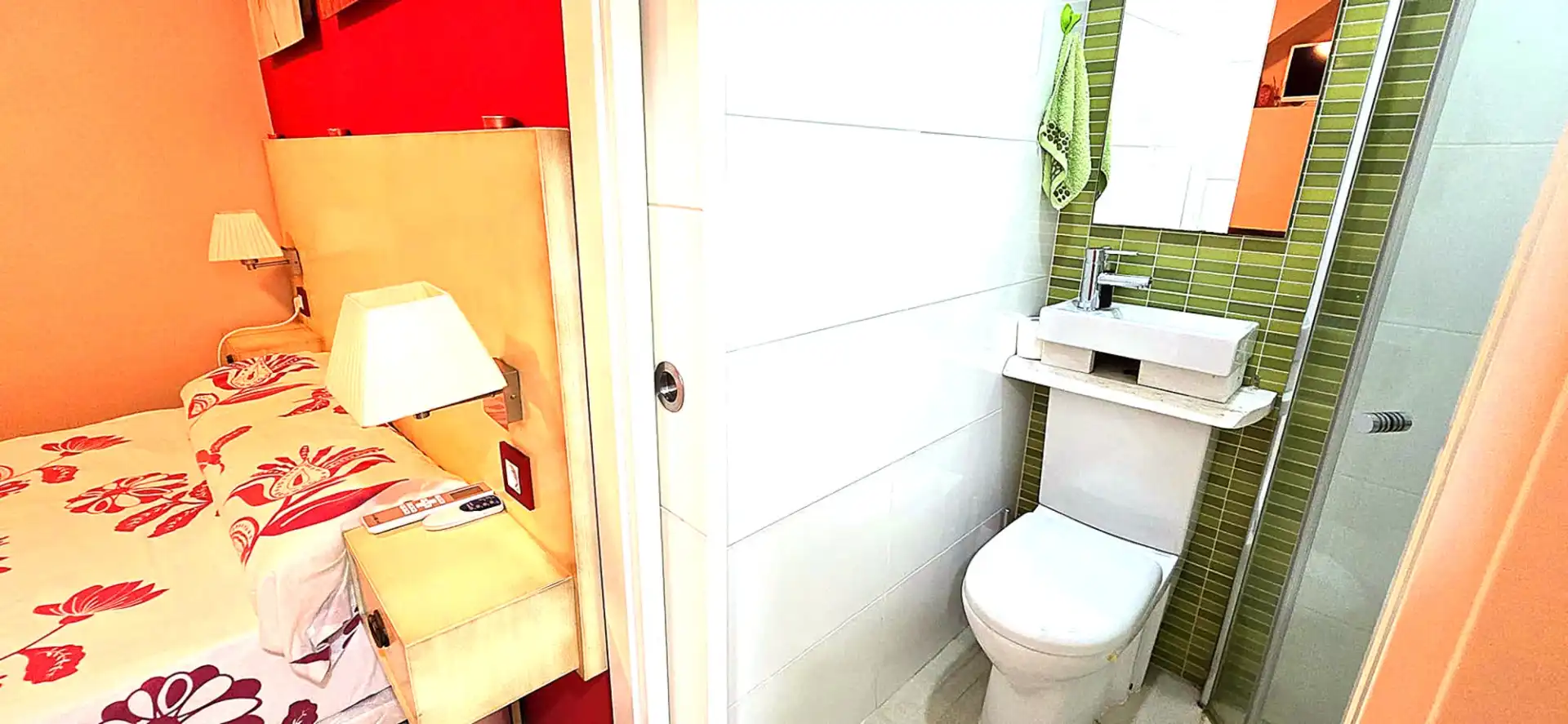 Baño de Apartamento en venta en El Portil con Aire acondicionado, Piscina y Amueblado
