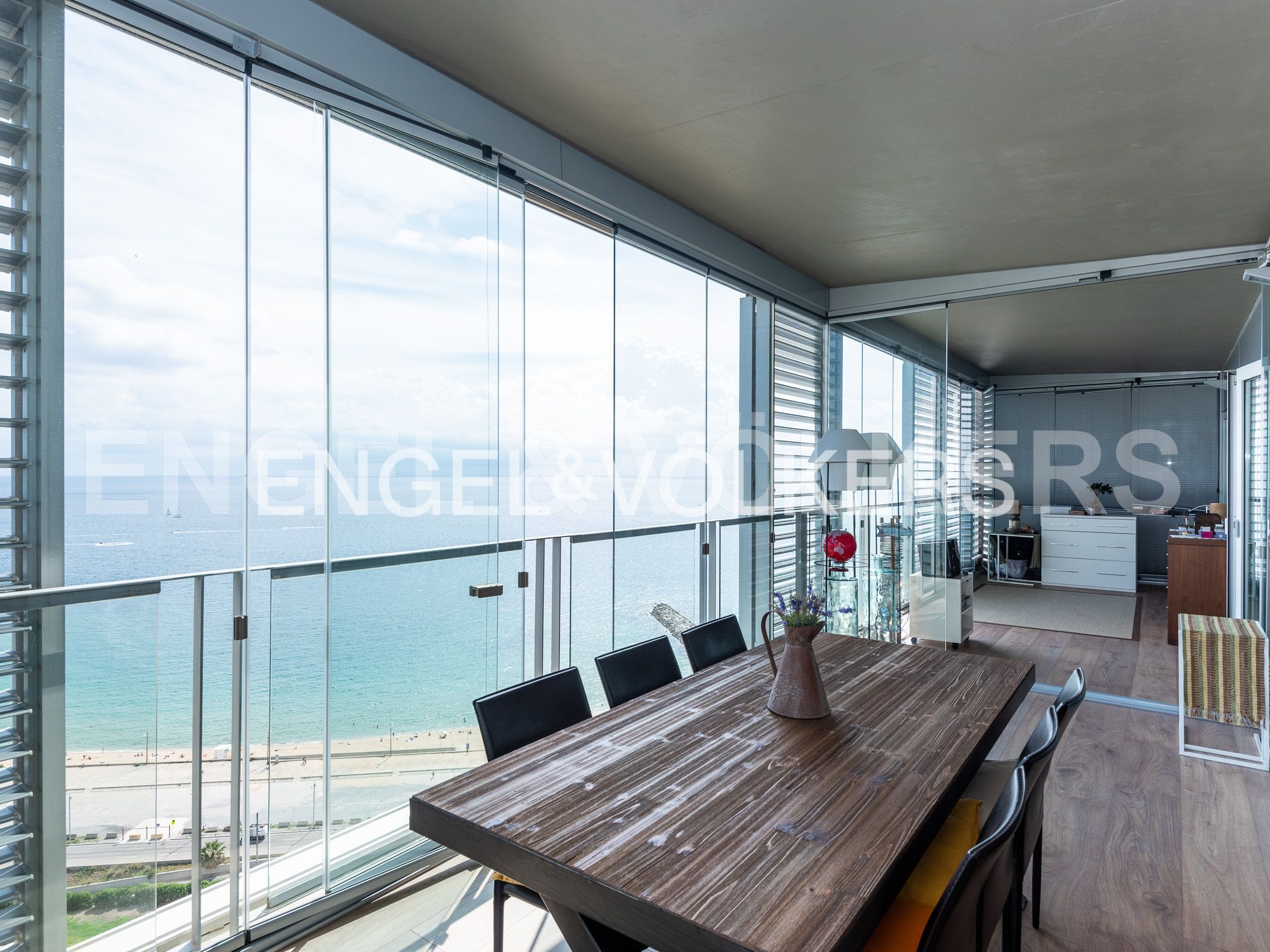 Menjador de Apartament en venda en  Barcelona Capital amb Aire condicionat, Calefacció i Parquet