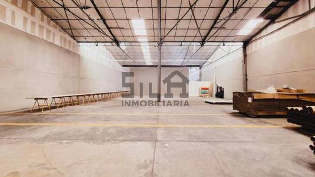 Nave industrial en Alquiler en Ventiun