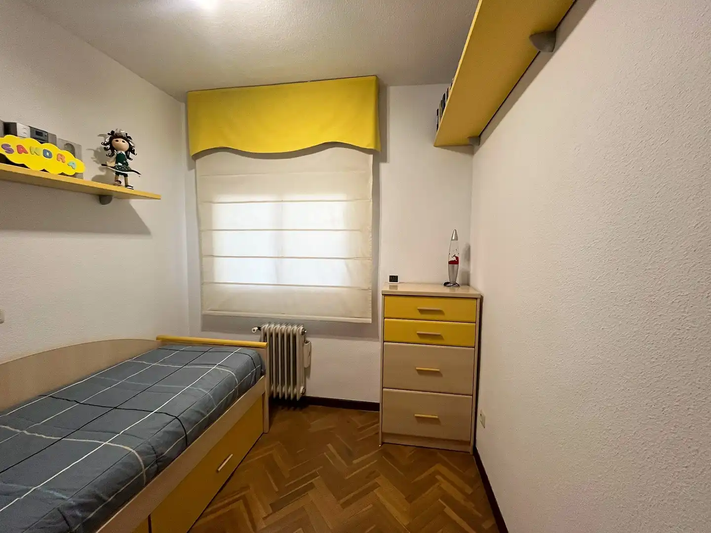 Schlafzimmer von Dachboden zum Verkauf in Fuenlabrada mit Klimaanlage, Heizung und Terrasse