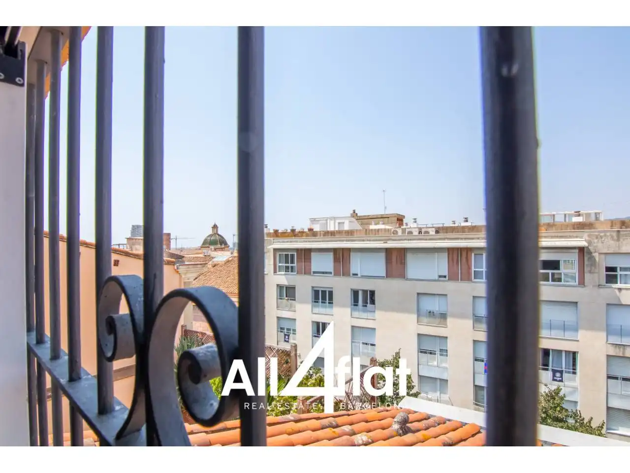 Terrasse von Maisonette zur Miete in Mataró mit Klimaanlage und Parkett