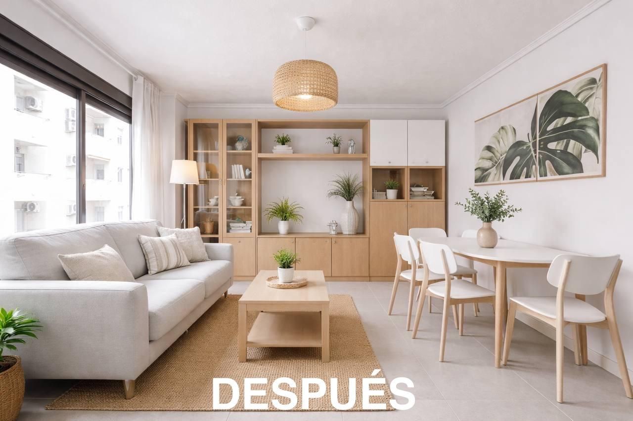 Sala d'estar de Pis en venda en Burjassot amb Moblat i Balcó