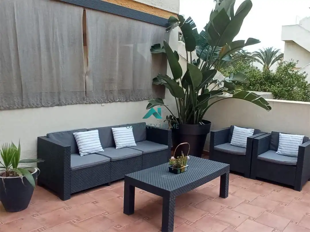 Terrassa de Pis de lloguer en Valencia amb Terrassa i Piscina comunitària