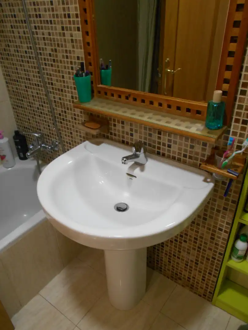 Baño de Apartamento en venta en Ciudad Real con Aire acondicionado, Calefacción y Horno