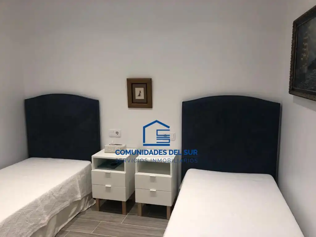 Bedroom of Houses for rent in El Puerto de Santa María  with Air Conditioner, Private garden and Swimming Pool
