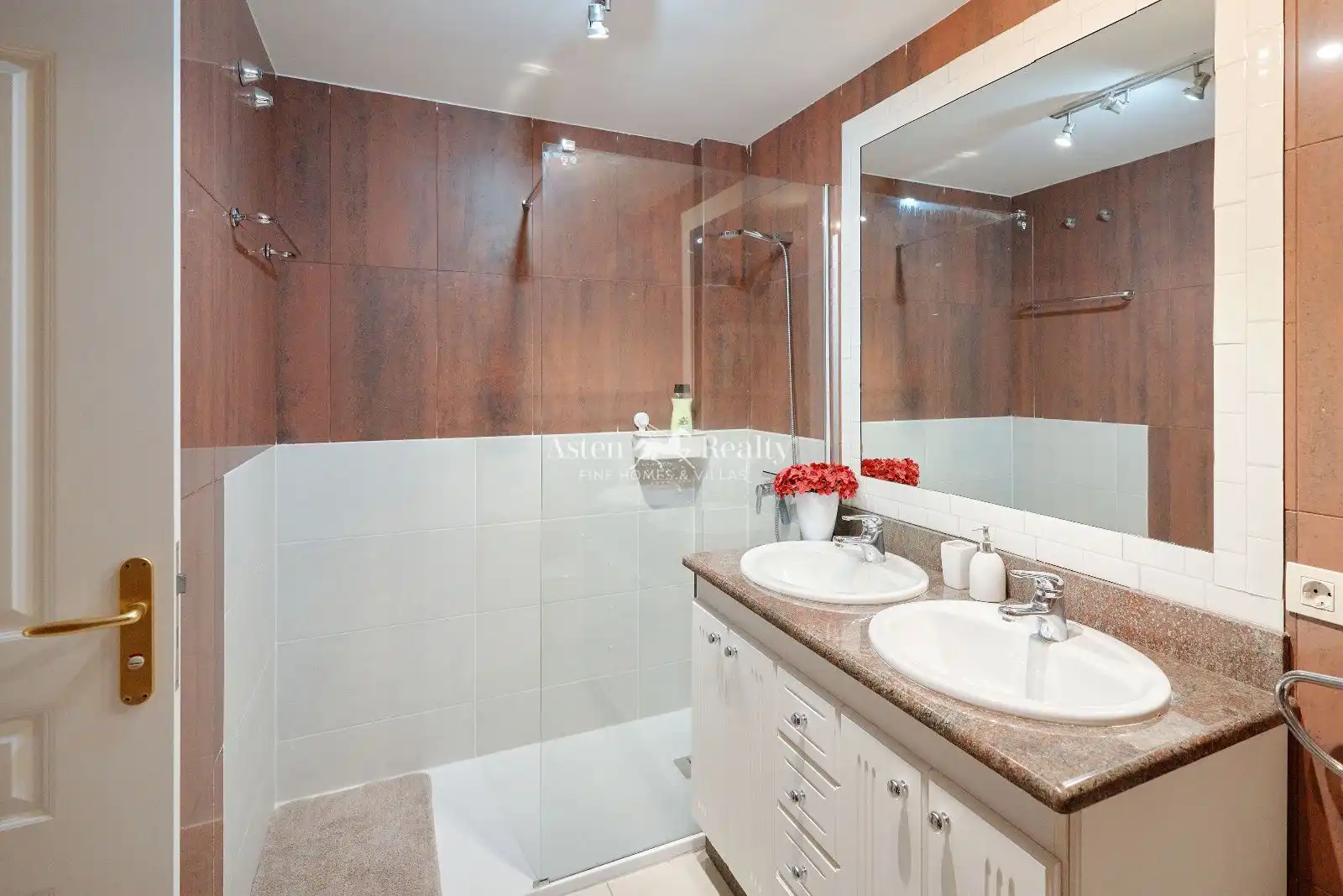 Ático con piscina en venta en Helsinki, imagen 23