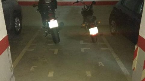 Foto 3 de Garaje de alquiler en D'aldana, Sant Antoni, Barcelona Capital