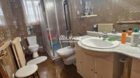 Bathroom of Flat for sale in  Logroño