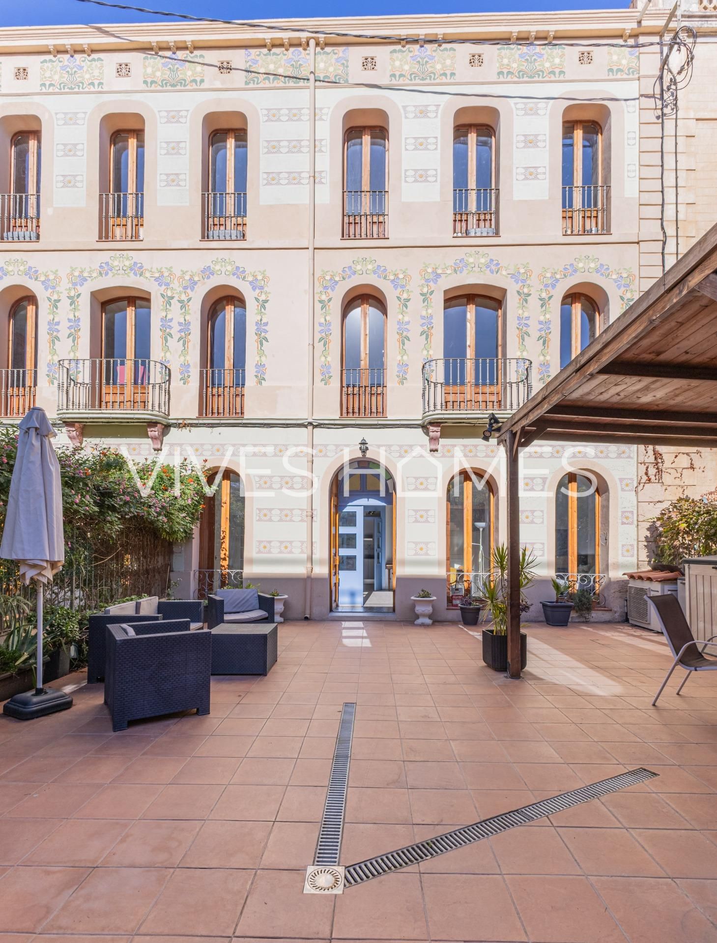 Vista exterior de Apartament en venda en Caldes d'Estrac amb Aire condicionat, Calefacció i Jardí privat