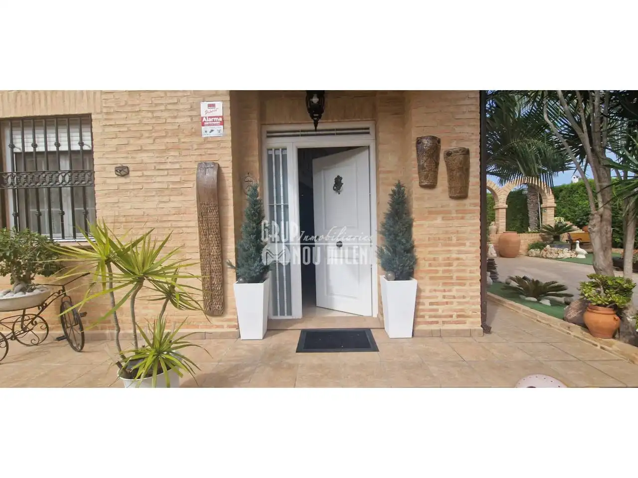 Houses for sale in Picassent  with Air Conditioner, Private garden and Terrace