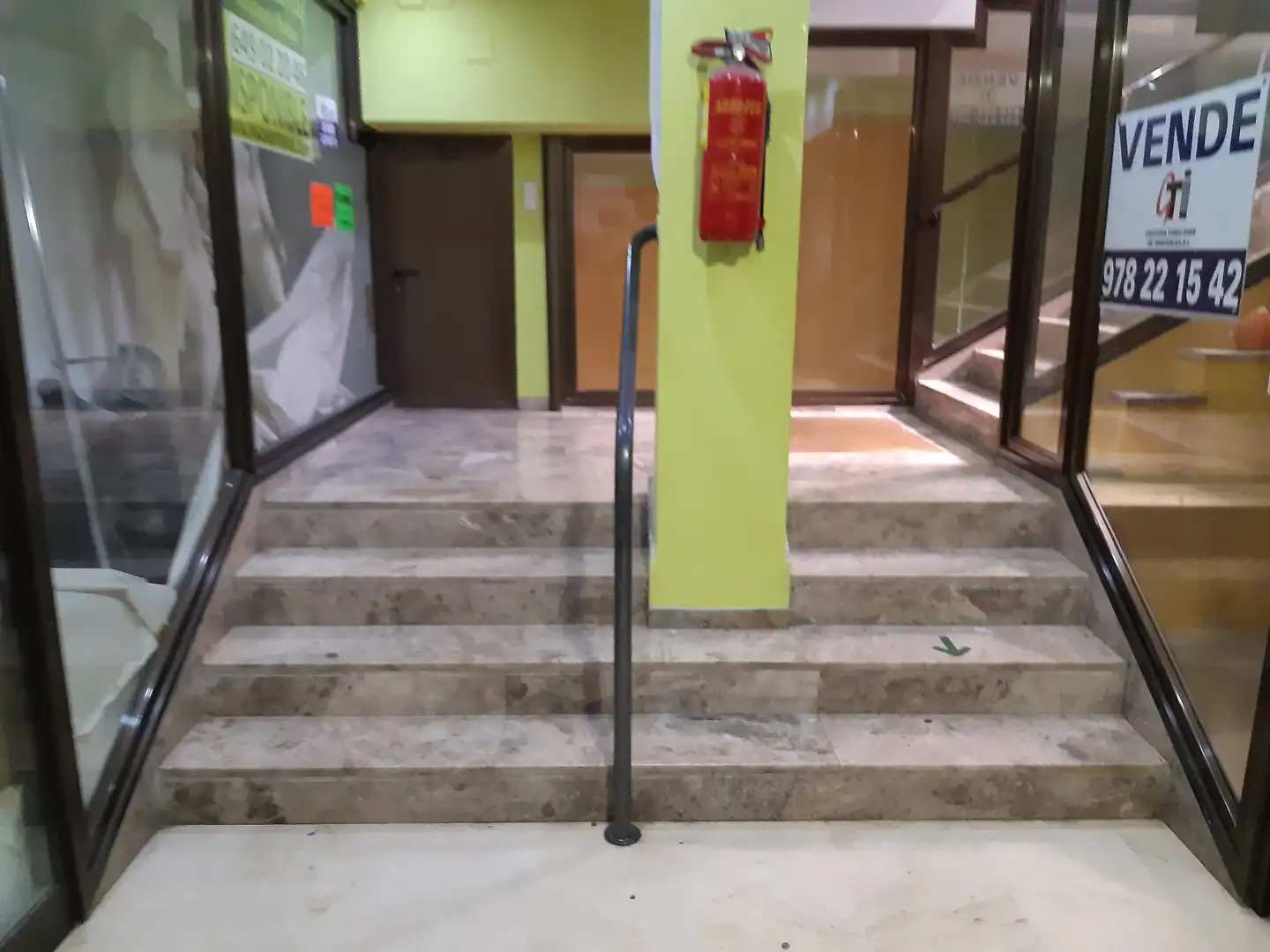 Local comercial en venda a Calle Comandante Fortea, imagen 5
