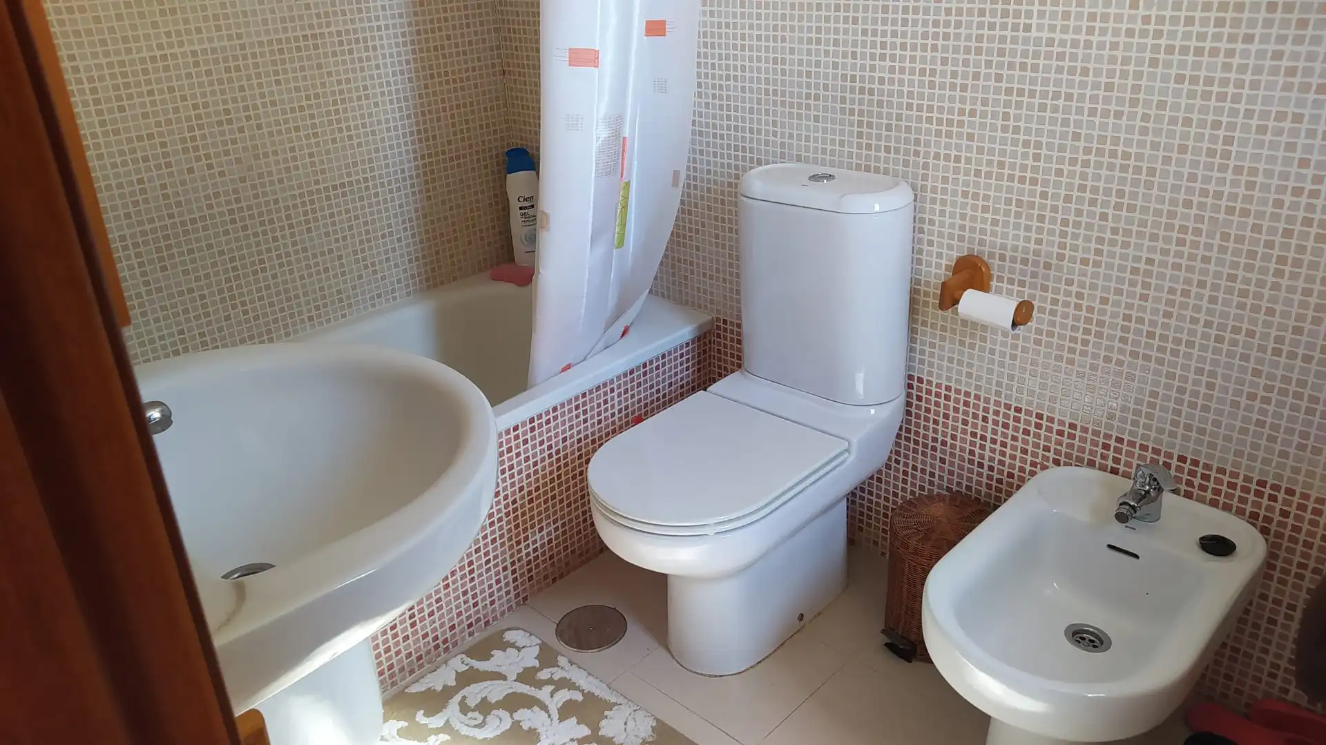 Flat with pool to rent in Casco Antiguo, imagen 15