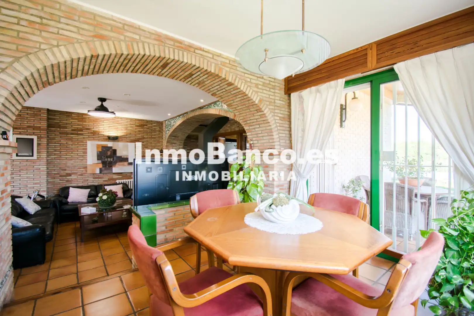 Casa o chalet en venta en Chiva con Aire acondicionado, Calefacción y Jardín privado