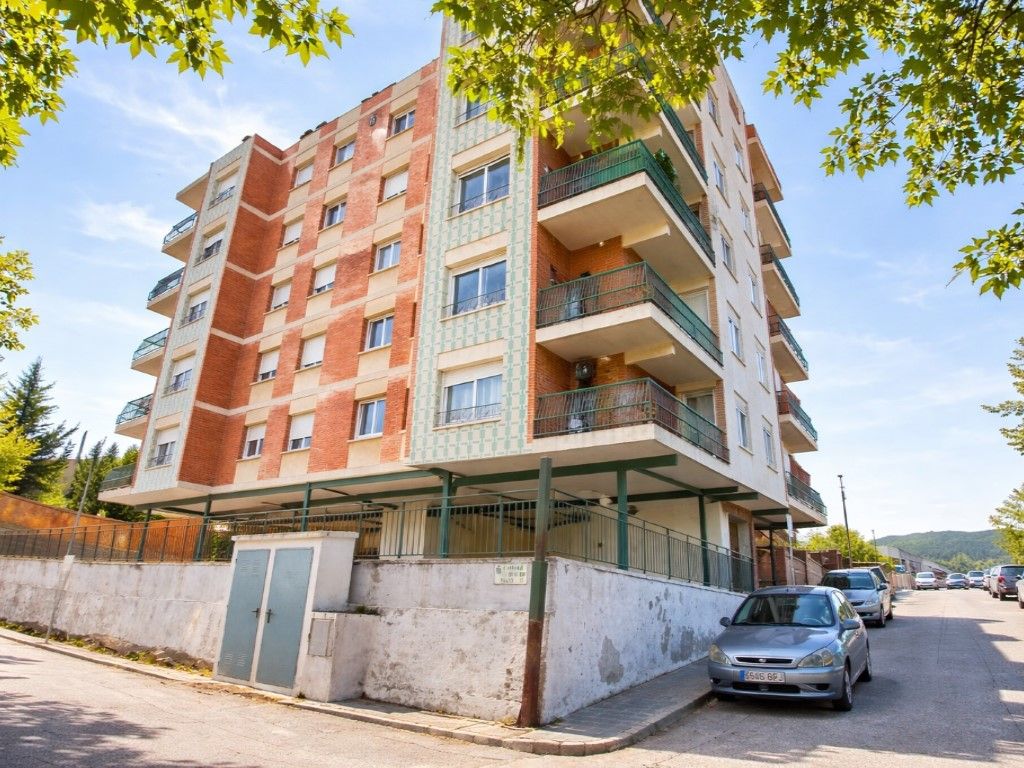 Piso en venta en Calle Pujol Del