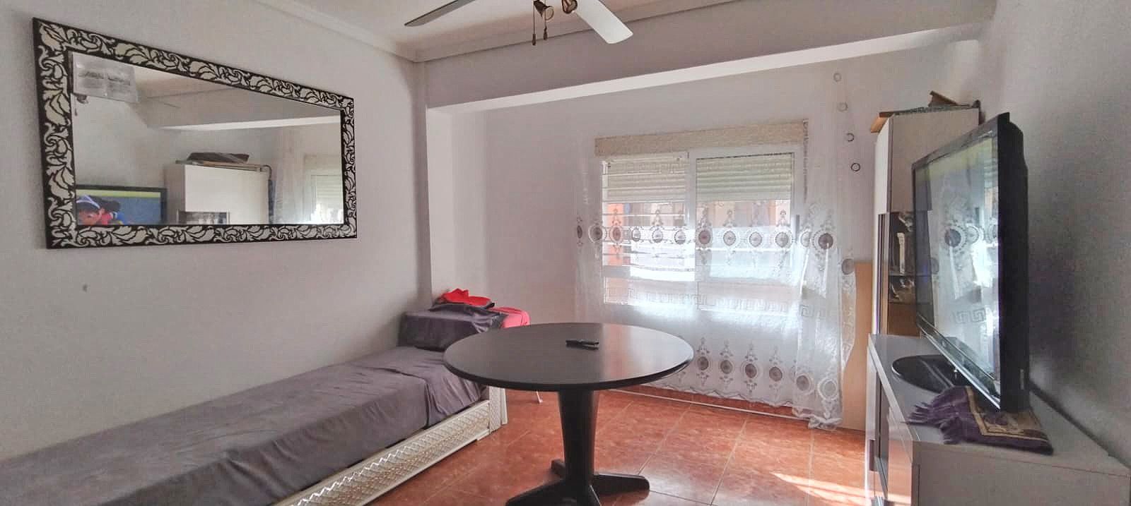 Dormitori de Pis en venda en Castellón de la Plana / Castelló de la Plana amb Calefacció i Moblat