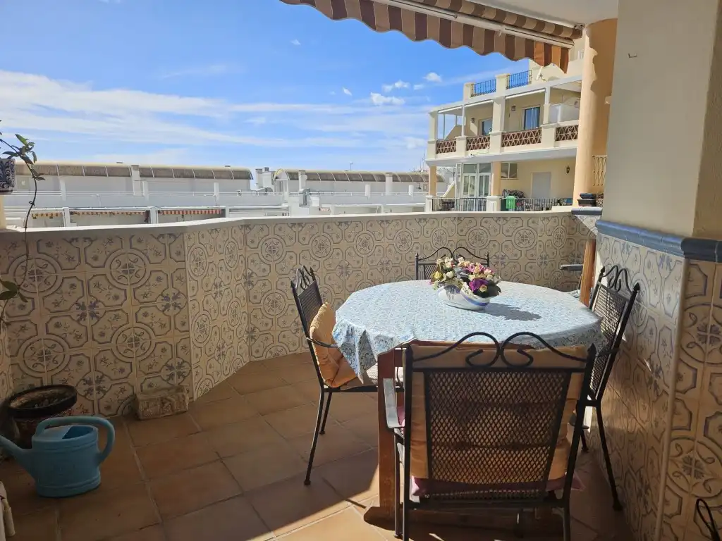 Terrassa de Pis en venda en Torrox amb Jardí privat, Terrassa i Piscina