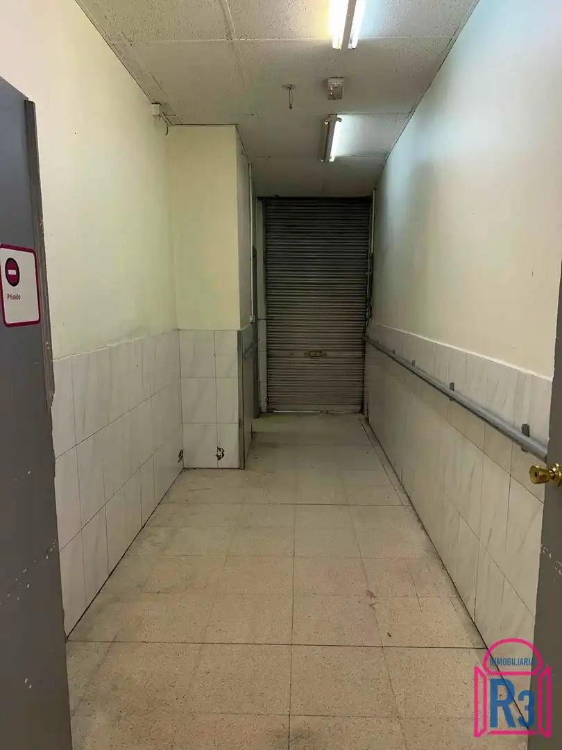 Business premises to rent in Luis Carmona, imagen 25