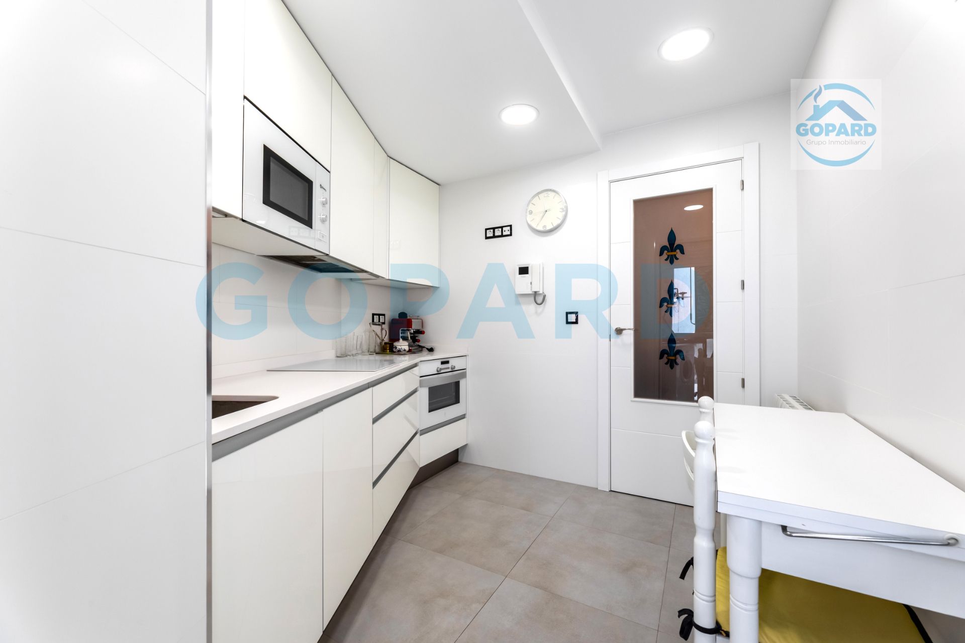 Cocina de Piso de alquiler en  Madrid Capital con Aire acondicionado, Calefacción y Parquet