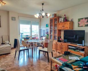 Sala d'estar de Pis en venda en Burgos Capital amb Traster