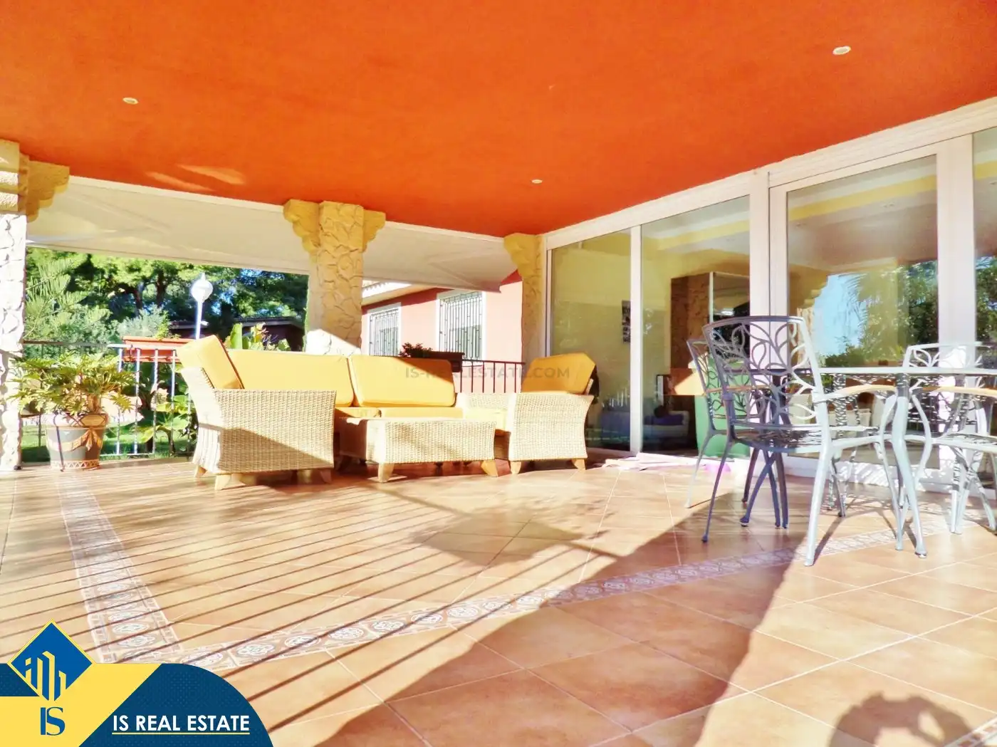 Terrace of Houses for sale in Alicante / Alacant  with Terrace, Swimming Pool and Furnished