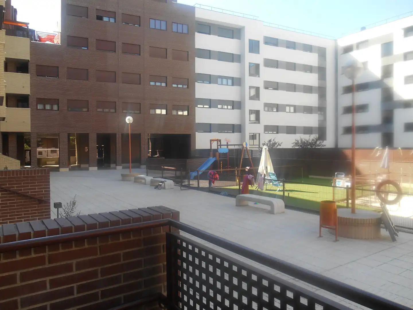 Terrassa de Pis de lloguer en Leganés amb Calefacció, Traster i Piscina