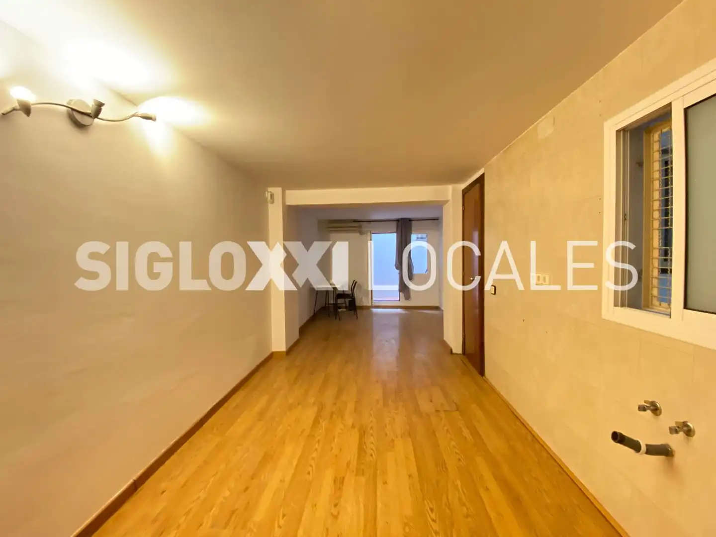 Commercial properties for sale in PASEO MARAGALL, El Congrés i els Indians