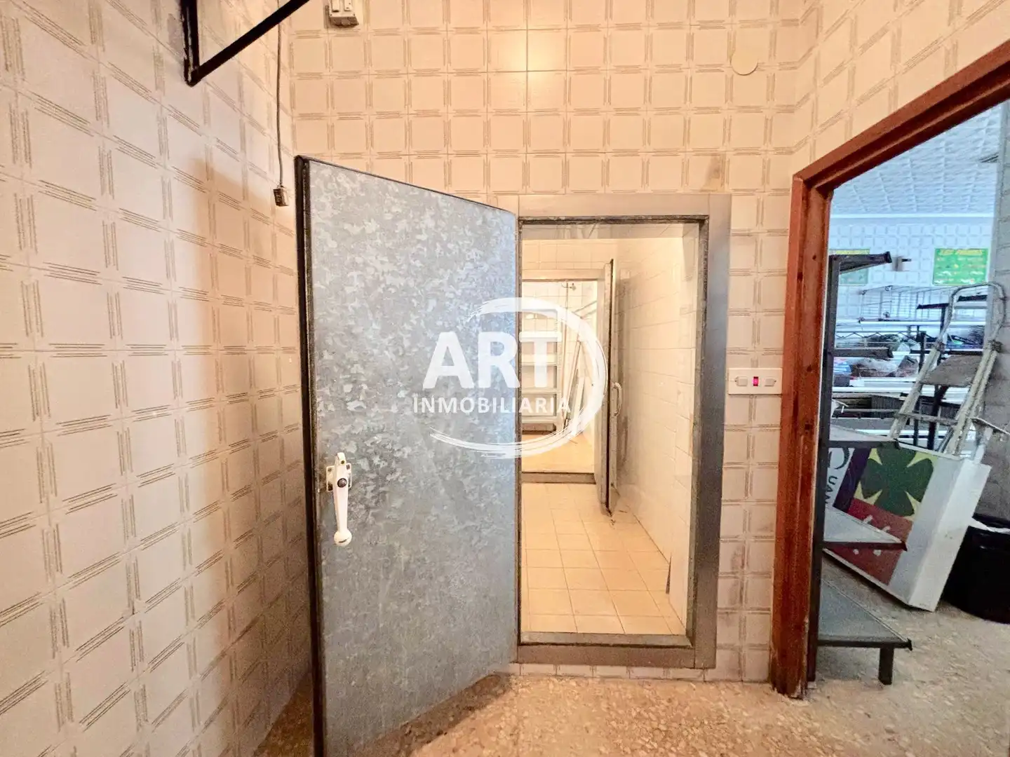 Commercial properties for sale in San Antonio de Benagéber  with Air Conditioner