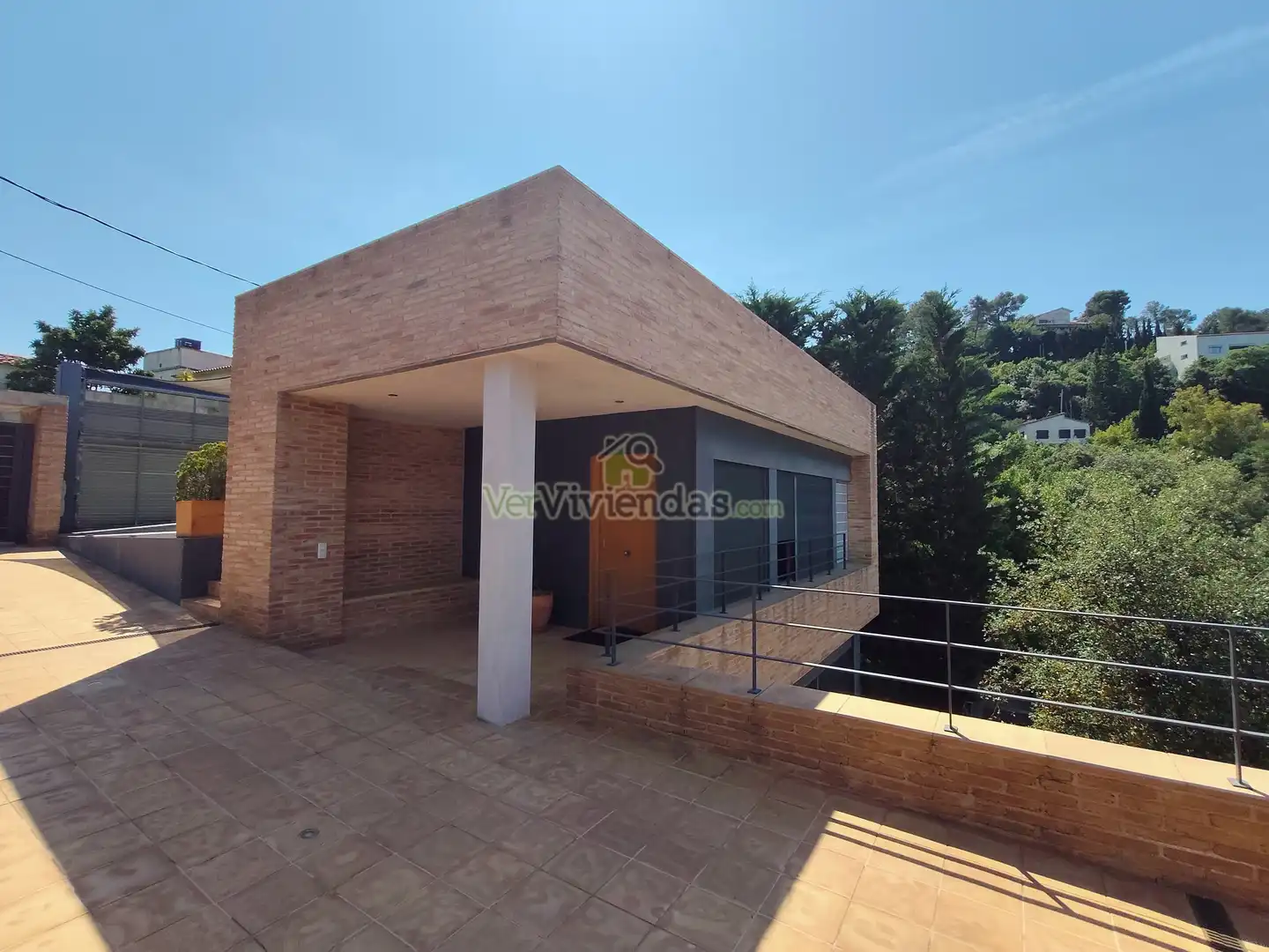 Jardí de Casa o xalet en venda en Sant Cugat del Vallès amb Aire condicionat, Calefacció i Jardí privat