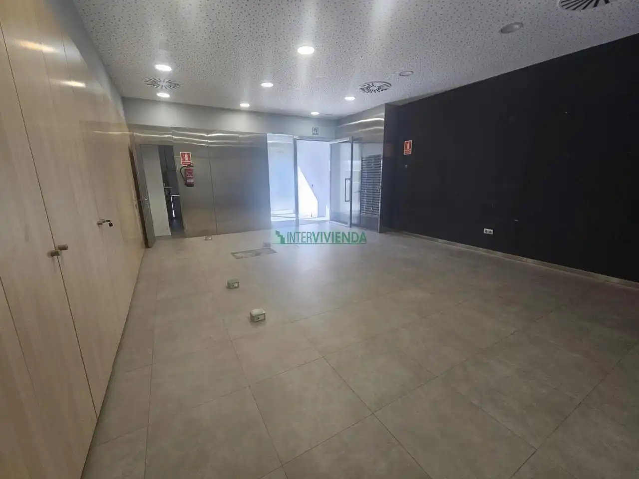Commercial properties for rent in Vigo   with Air Conditioner