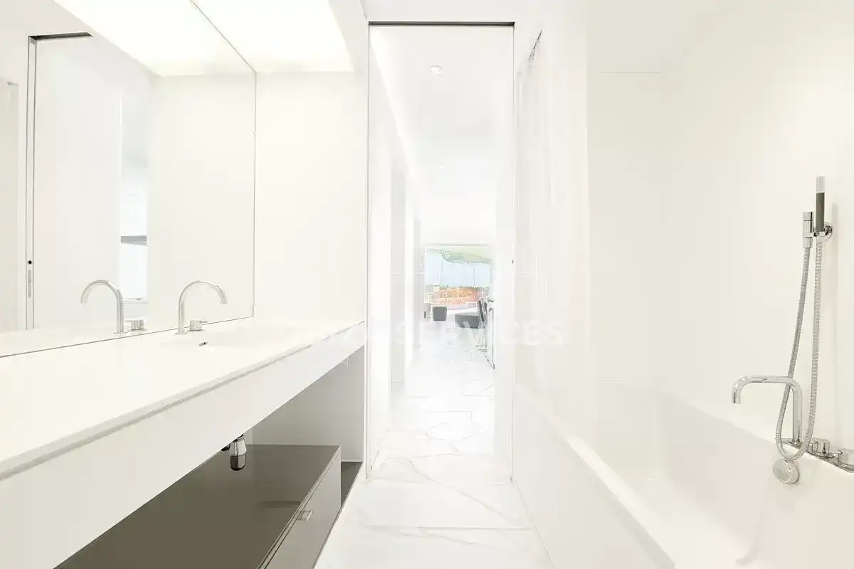 Appartamento con piscina in affitto a Marina Botafoc - Platja de Talamanca, imagen 12