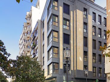 Piso con ascensor en venta en Gijón - CL FUNDICION 1