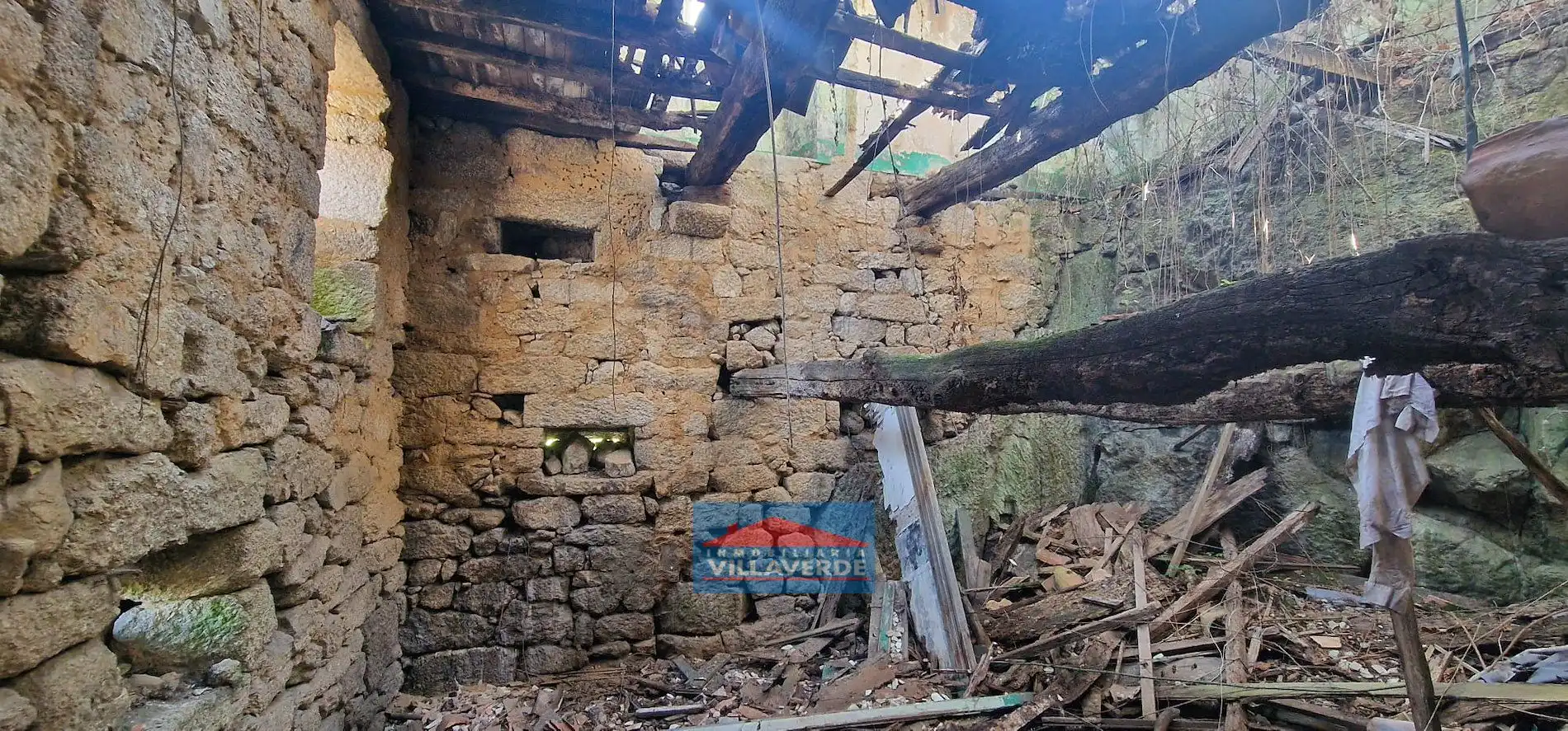 Casa adosada en venda en Bueu