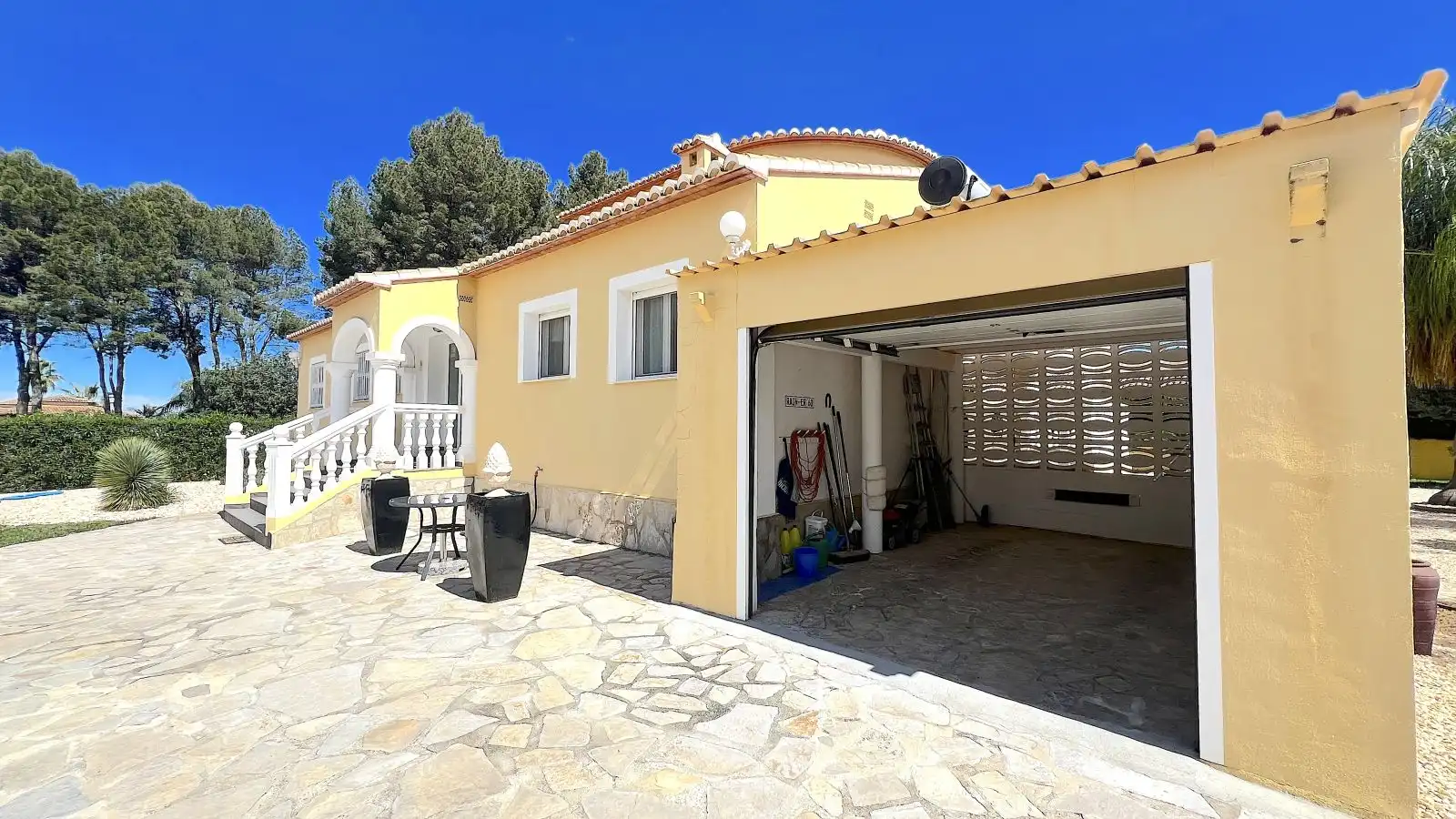 Chalet con piscina en venta en El Montgó, imagen 5