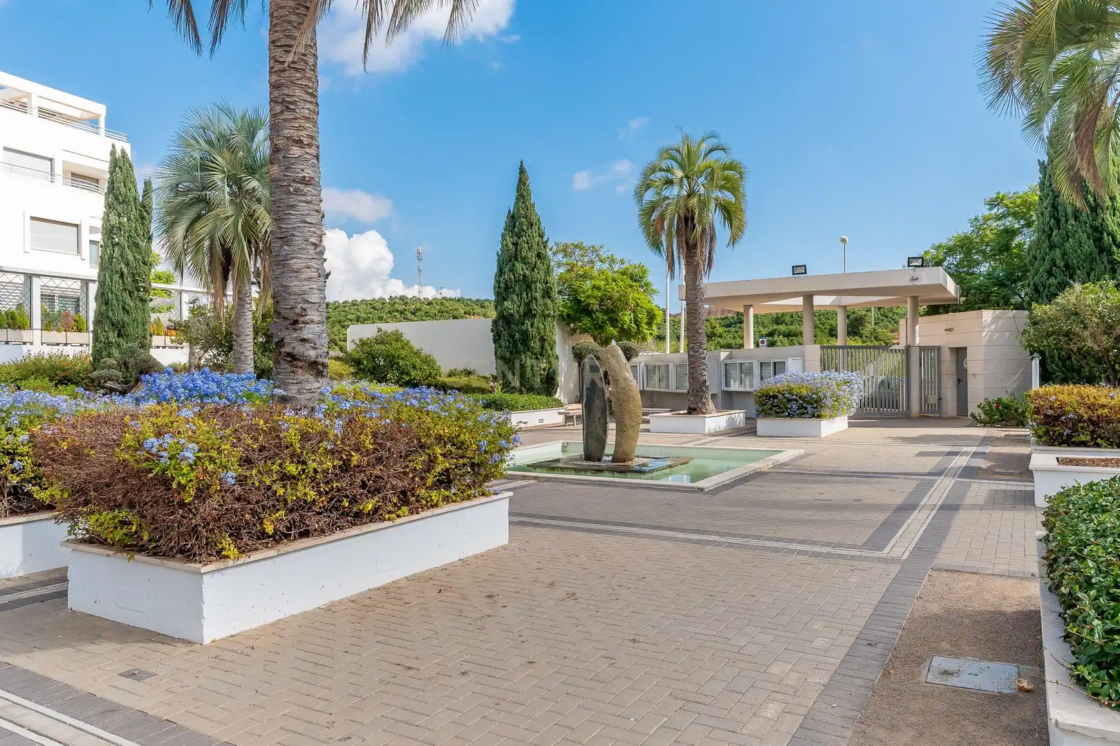 Exterior view of Apartments for sale in Mijas  with Air Conditioner and Swimming Pool