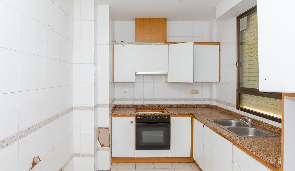 Kitchen of Flat for sale in Oropesa del Mar / Orpesa  with Alarm