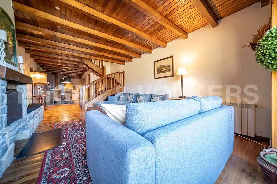 Sala d'estar de Casa adosada en venda en Naut Aran amb Calefacció, Moblat i Forn