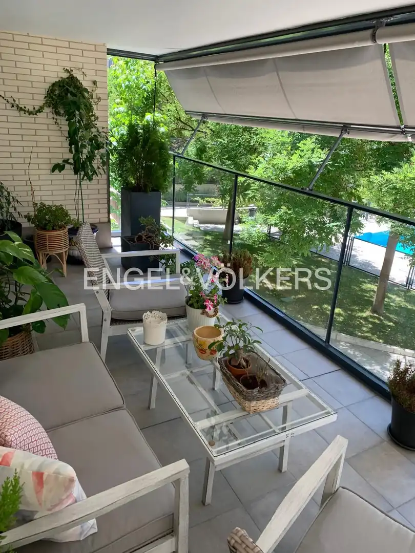 Terrasse von Wohnung zur Miete in Madrid mit Klimaanlage, Heizung und Privatgarten