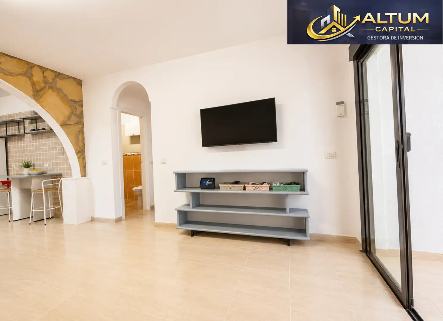 Sala de estar de Piso en venta en Arona con Trastero, Amueblado y Horno