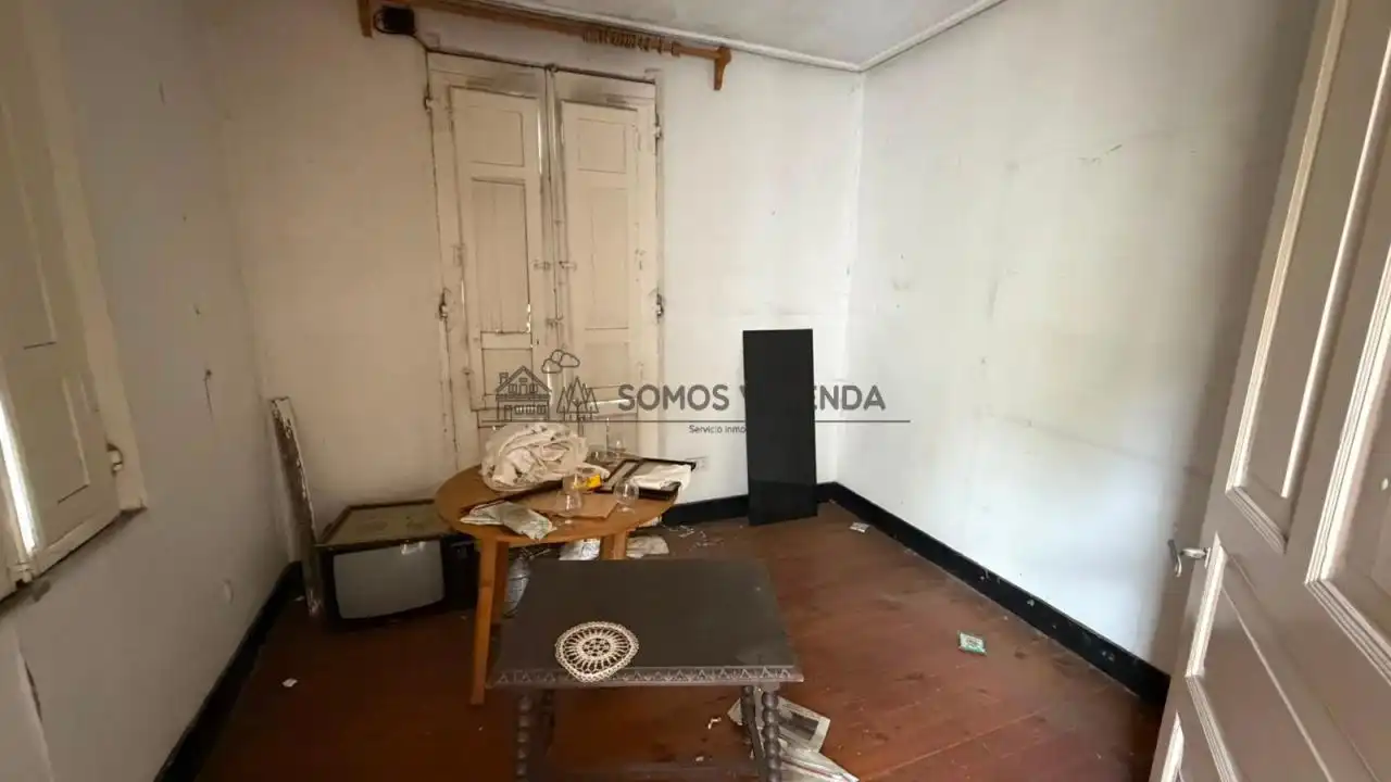 Casa o xalet en venda en Ourense Capital  amb Jardí privat