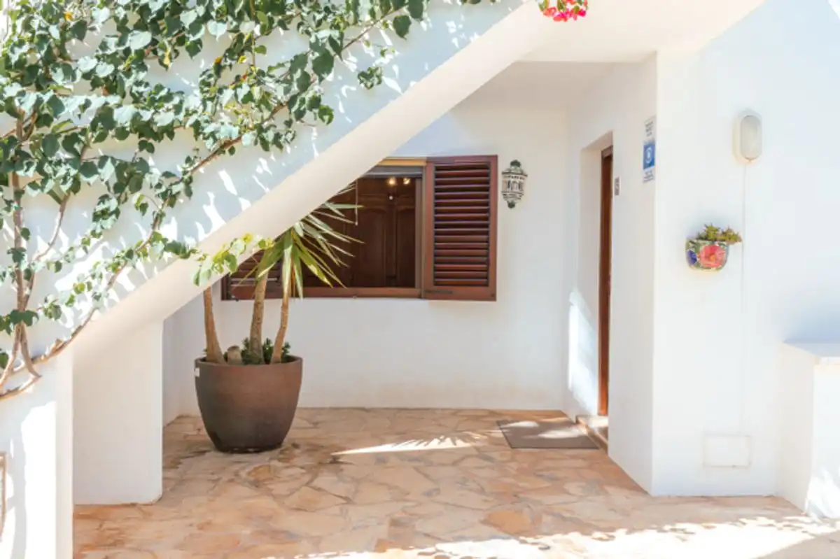 Erdgeschoss zum Verkauf in Carrer del Xaloc, Santa Eulària