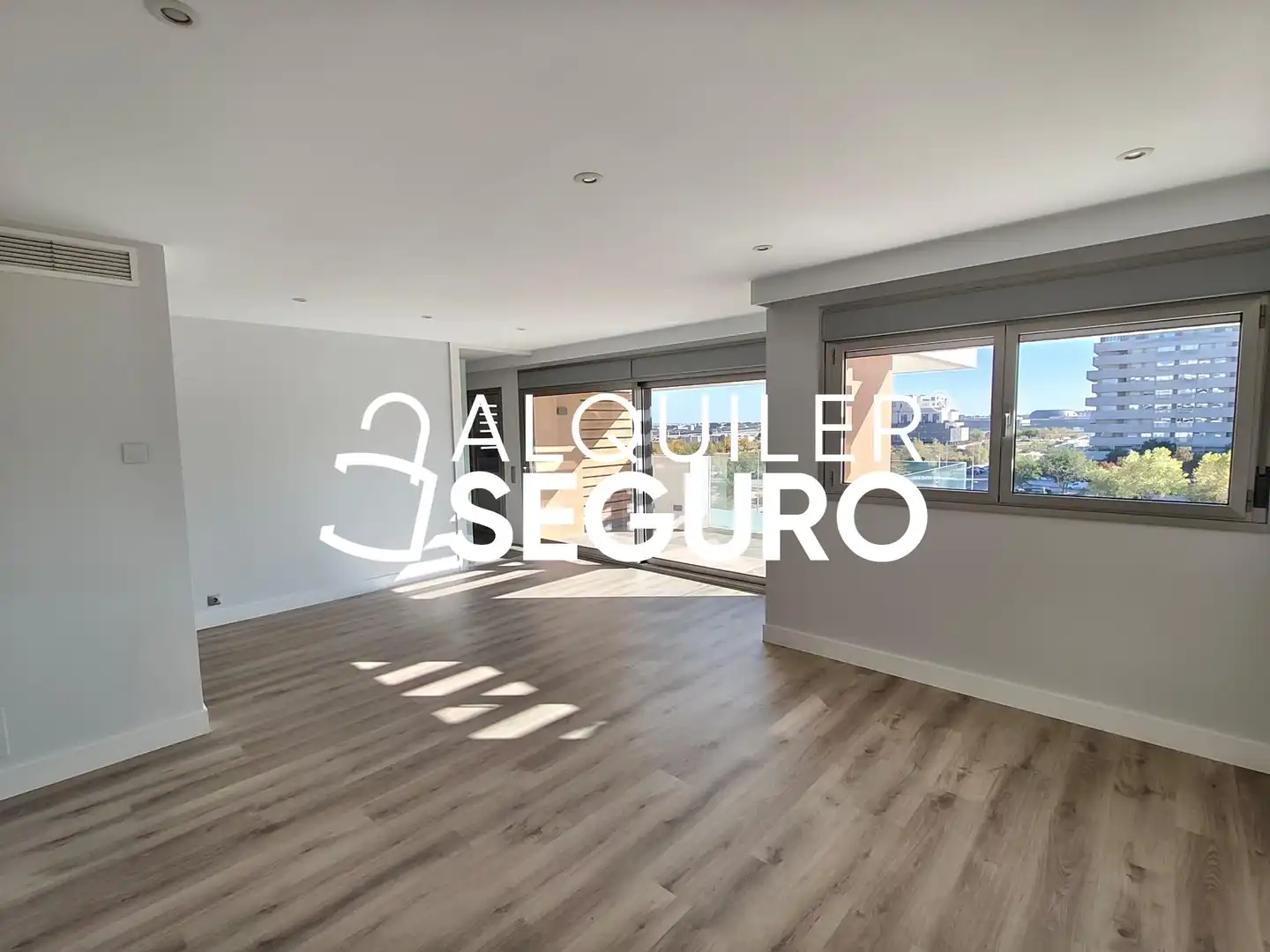 Appartamento con piscina in affitto a José Antonio Fdez Ordóñez, imagen 5
