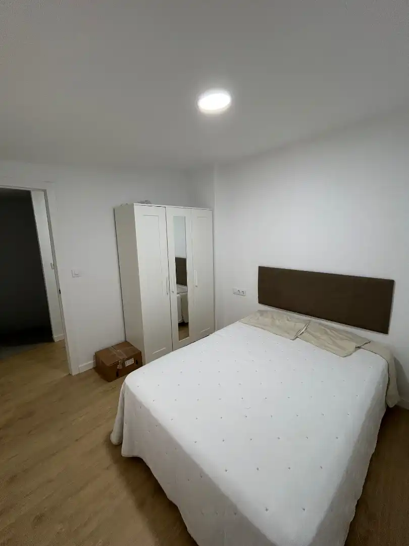 Schlafzimmer von Wohnung zur Miete in Bodonal de la Sierra mit Klimaanlage, Heizung und Parkett